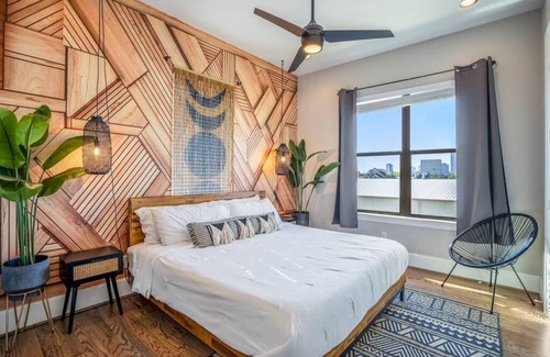 East Downtown Houston House | House ∙ 4 bedrooms ∙ 16 guests