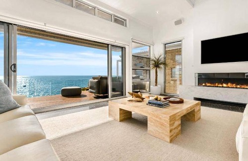 Shellharbour House | House ∙ 4 bedrooms ∙ 8 guests