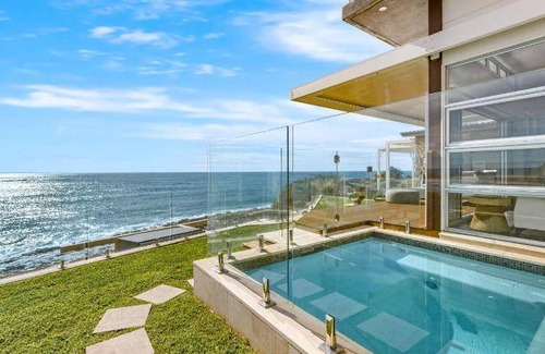 Shellharbour House | House ∙ 4 bedrooms ∙ 8 guests