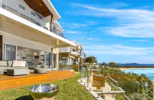 Shellharbour House | House ∙ 4 bedrooms ∙ 8 guests