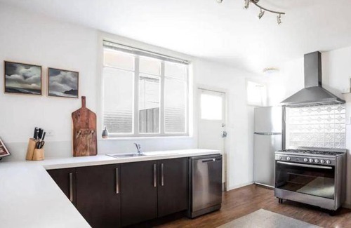 West Hobart House | House ∙ 4 bedrooms ∙ 8 guests
