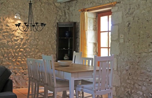 Pillac House | House ∙ 4 bedrooms ∙ 8 guests