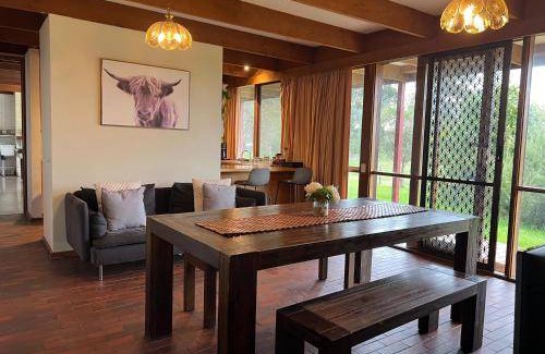 Cranboune South House | House ∙ 5 bedrooms ∙ 11 guests