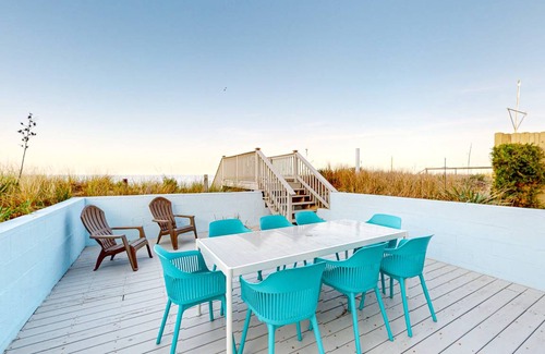 Prime Hook Beach House | House ∙ 5 bedrooms ∙ 12 guests
