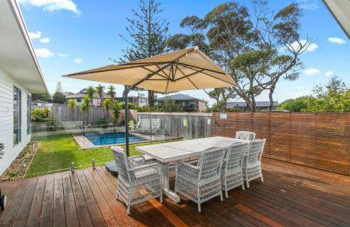 Mollymook Beach House | House ∙ 5 bedrooms ∙ 13 guests