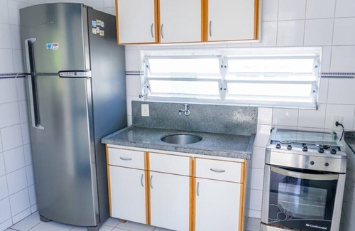 Ingleses Sul House | House 50 meters from the sand of Praia dos Ingleses or a 5-minute walk.