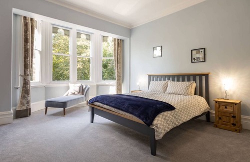 Carlisle House | House ∙ 6 bedrooms ∙ 12 guests