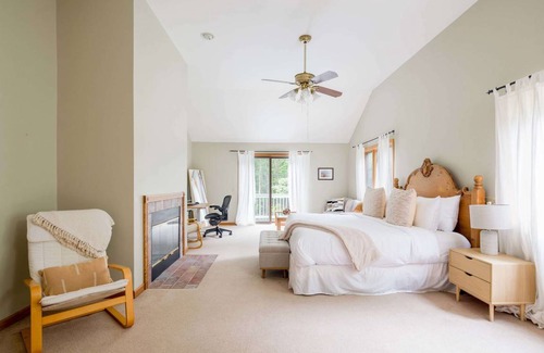 Noyack House | House ∙ 6 bedrooms ∙ 12 guests