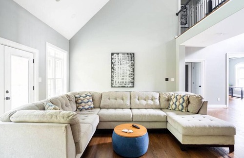 Pike Creek House | House ∙ 6 bedrooms ∙ 10 guests