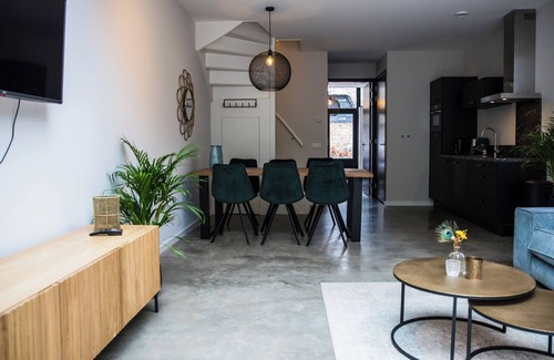 Breezand Ski Chalet | House 6 p. K. Emmaw. 26 Vrouwenpolder 'O