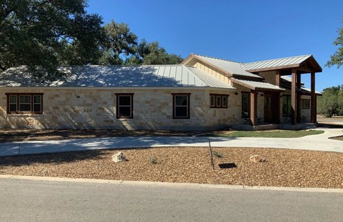 Concan House | House ∙ 7 bedrooms ∙ 32 guests