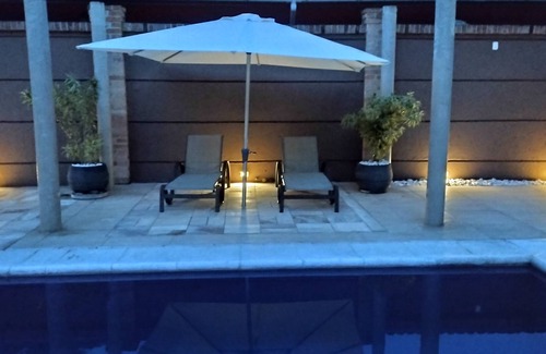 Balneario Mogiano House | House 7 SUITES w/air 150 m from the beach - Cond. closed - Lit. N./SP