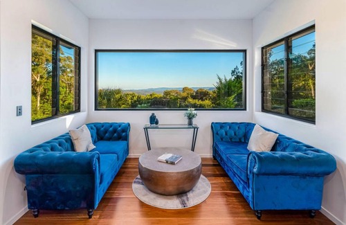 Ninderry House | House ∙ 8 bedrooms ∙ 25 guests