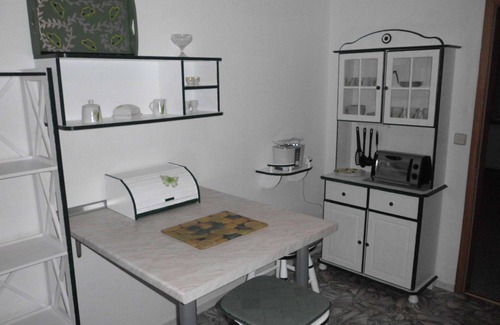 Leuenberg Apartment | House at mid-lake via Tiefensee