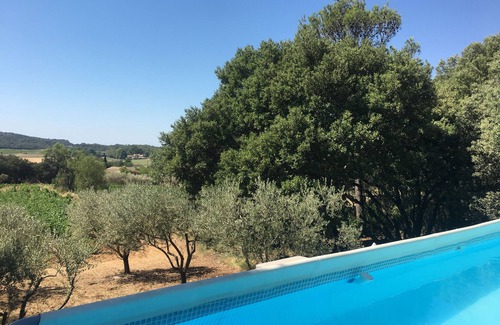 Venejan Villa | house between vineyards and garrigue