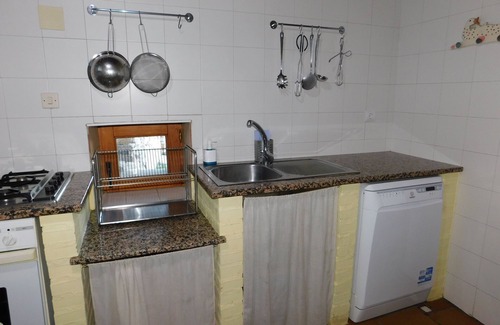 Navarredonda de Gredos House | House-Cottage-Ensuite with Bath-Mountain view