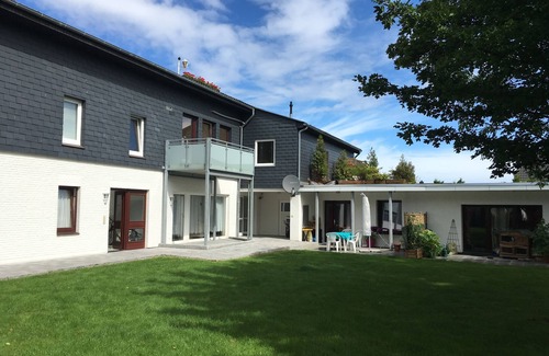 Warwerort Apartment | House Deichläufer Apartment Möwenblick No. 1