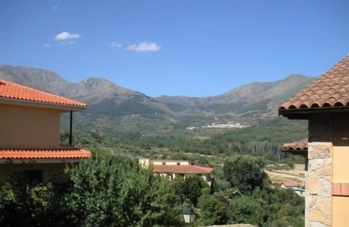 Mombeltran Cottage | House El Palomar 12 people