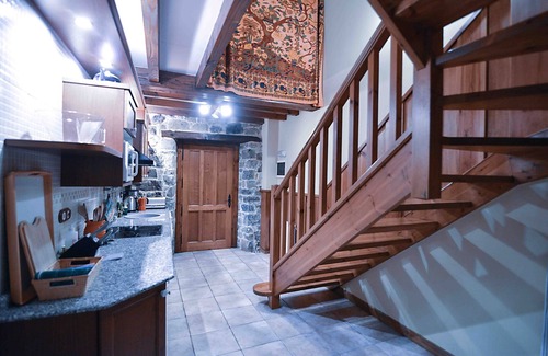 Tudes House | House