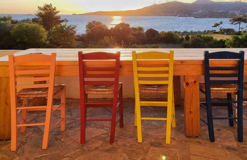 Gourna Cottage | House facing the sea with 5,000 m² garden, swimming pool and unforgettable sunsets.