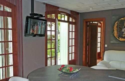 Port-Saint-Louis-du-Rhone House | House R C of a villa - between the Rhone and the Sea - 4 Pers.
