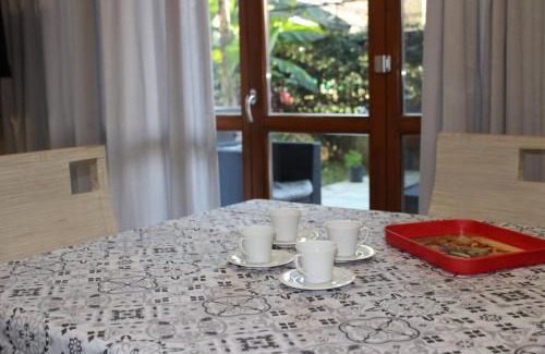 Trezzano sul Naviglio Apartment | House Garden Milano