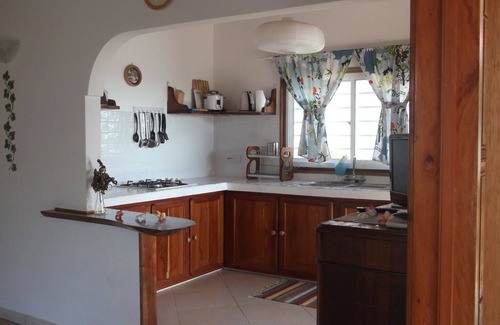 Baie Ste Anne Cottage | HOUSE IDEALLY LOCATED IN BAIE S.TE ANNE NEAR THE PORT AND SHOPS