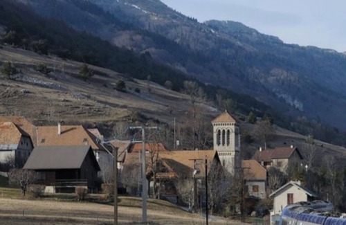 Lus-la-Croix-Haute House | House in a quiet mountain village