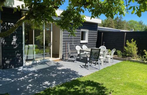 Bruinisse Apartment | House in a quiet location in Zeeland 2