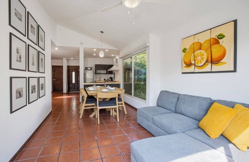 Chantepec House | House in condominium with swimming pools