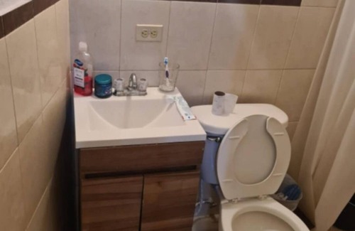 Matamoros Apartment | House in downtown area 8 minutes from the consulate, downtown with many food areas.