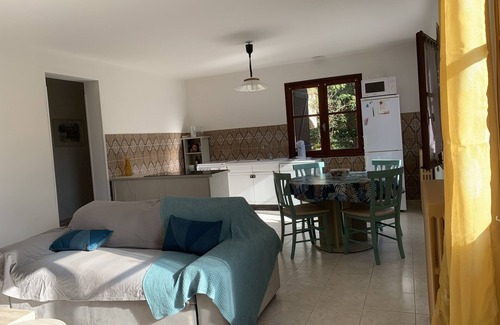 Saliceto Apartment | House in mountain village center Corsica