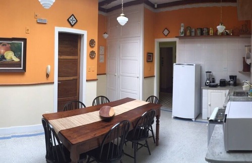 Petropolis House | House in Old Town