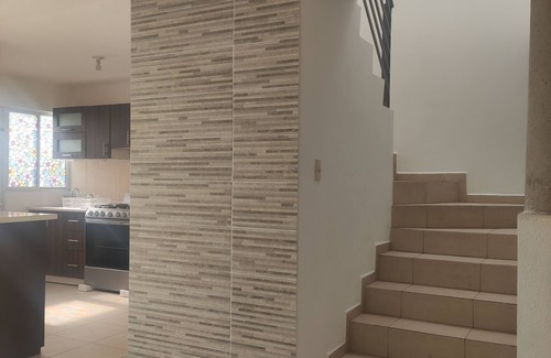 Soledad de Graciano Sanchez House | HOUSE IN PRIVATE FAMILY OR BUSINESS