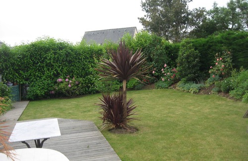 Sene Villa | House in quiet subdivision, large living room + 3 bedrooms