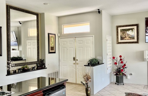 Rancho Mirage House | House in Rancho Mirage County Club with private saltwater pool and spa