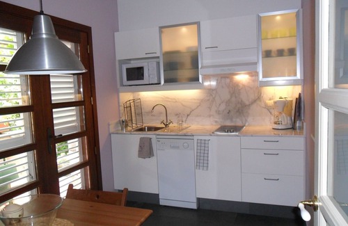 San Daniel Apartment | House in rural area with garden, 10 minutes from the center of Girona.