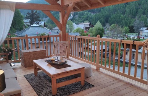 Aiguilles House | House in the heart of the village of Aiguilles. Ideal for exploring the Queyras