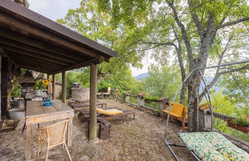 Vergato House | House in Vergato with Treehouse & BBQ