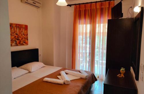 Paradhisos House | House Keramaria Sea View