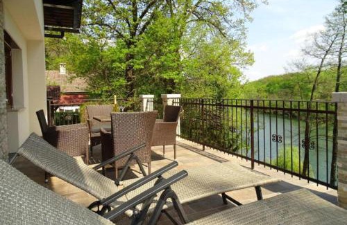 Metlika House | House Kolpa Paradise Whirlpool and Sauna - Happy Rentals