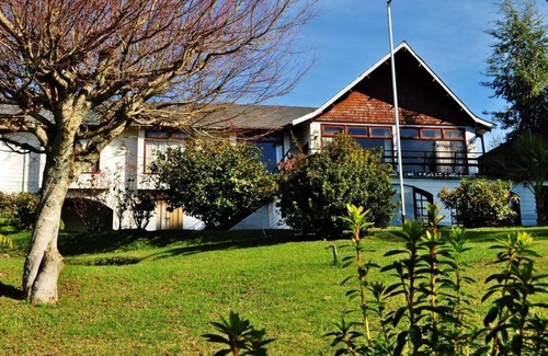 Panguipulli House | House/Lodge (Concierge Service Available) Northern Patagonia