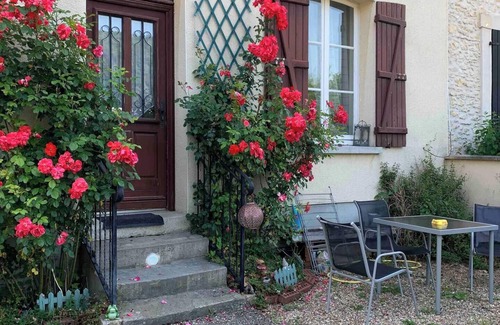 Bus-Saint-Remy House | HOUSE NEAR GIVERNY
