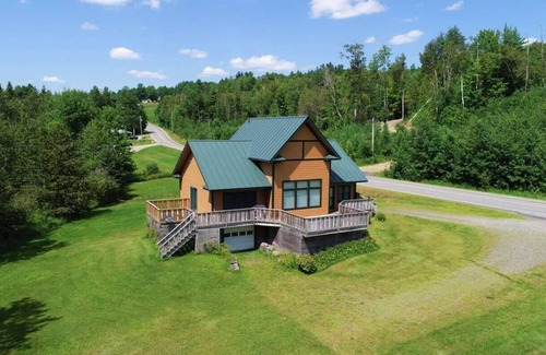Orleans House | House Near Willoughby North Beach, Kingdom Trails, VAST Trails, Burke, Jay