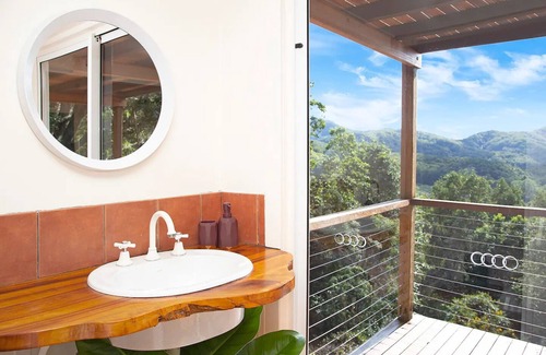 Upper Burringbar Cabin | "House Of Cadeau"