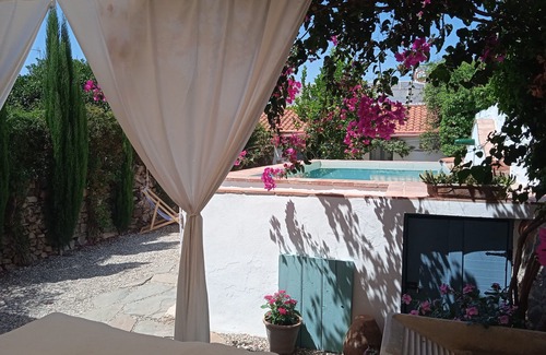 Rosal de la Frontera Cottage | House of the Vaults