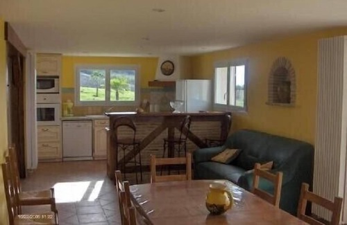 Sainte-Sabine-Born House | House of 175m², private pool, heated with high shelter and garden of 5000m²