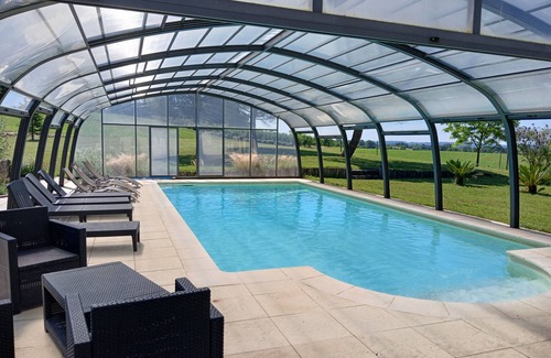 Sainte-Sabine-Born House | House of 175m², private pool, heated with high shelter and garden of 5000m²