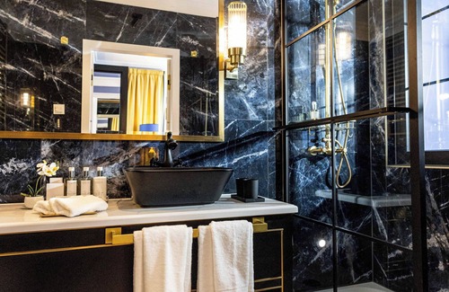 Hackenviertel Hotel | House of Hütter- Münchner Kindl