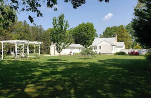 Shirley House | House of Peace